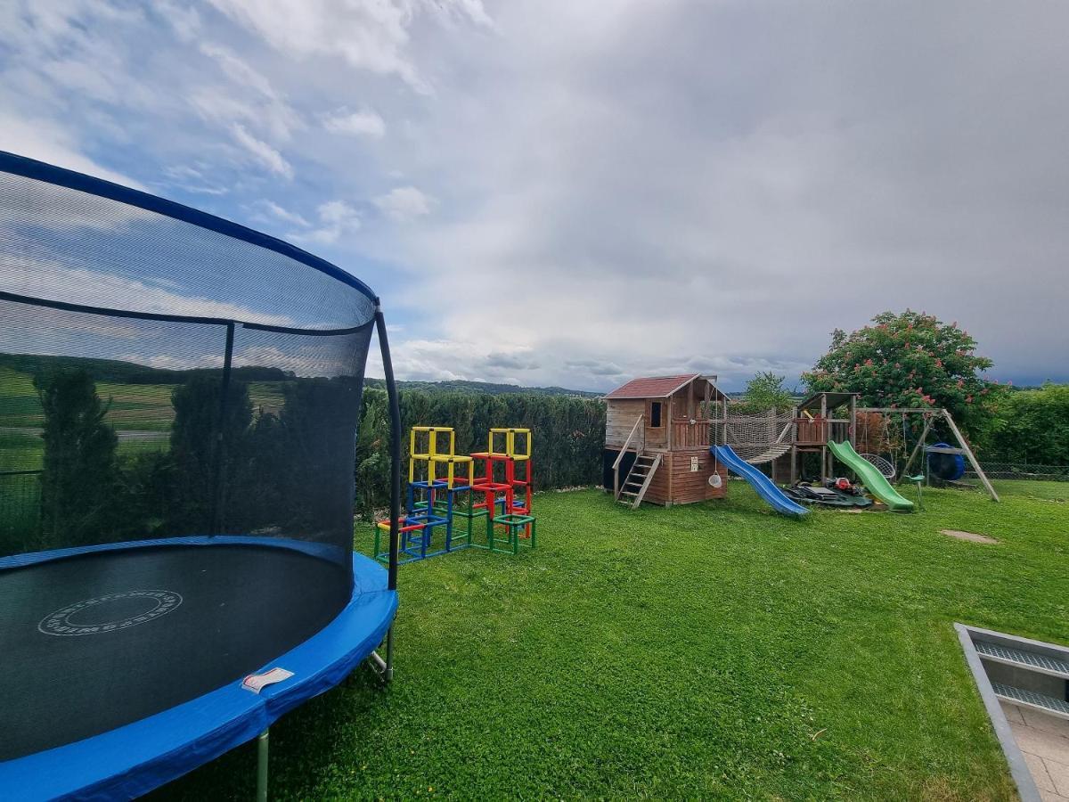 Ferienwohnung Biosphaerenblick Münsingen المظهر الخارجي الصورة